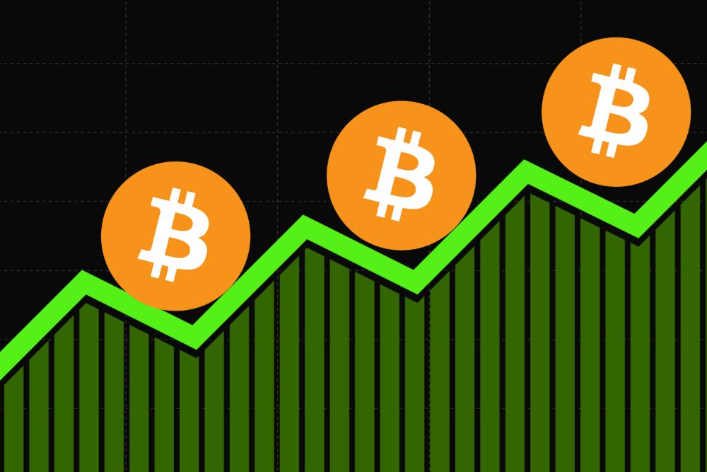 Three Popular Analysts Predict Big Rally for Bitcoin (BTC). Here are Their Targets