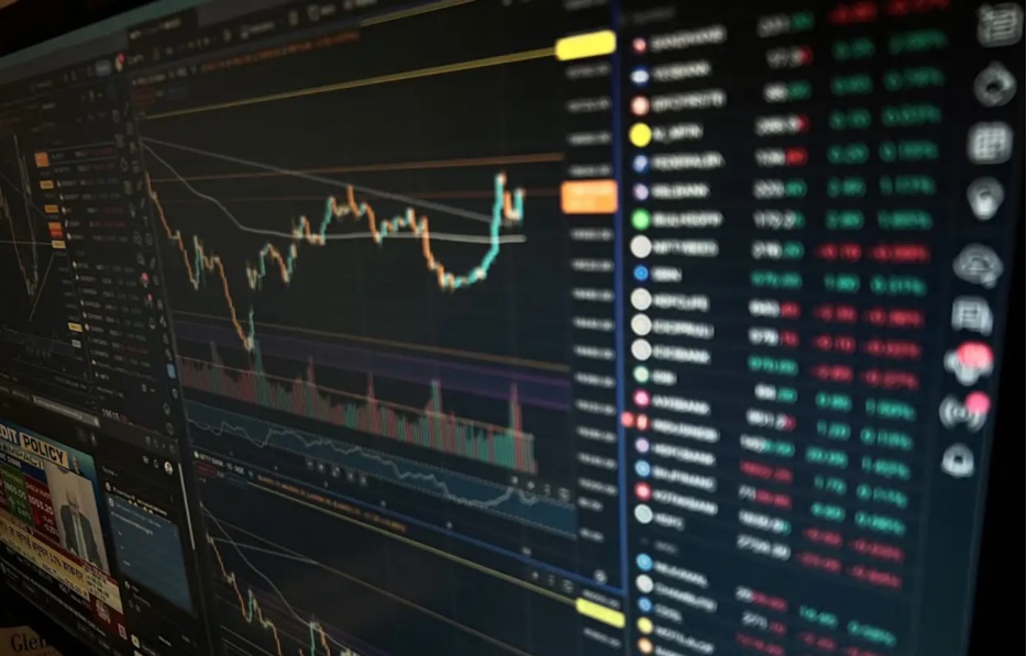 How to Turn a Small Investment Into Big Money With Crypto