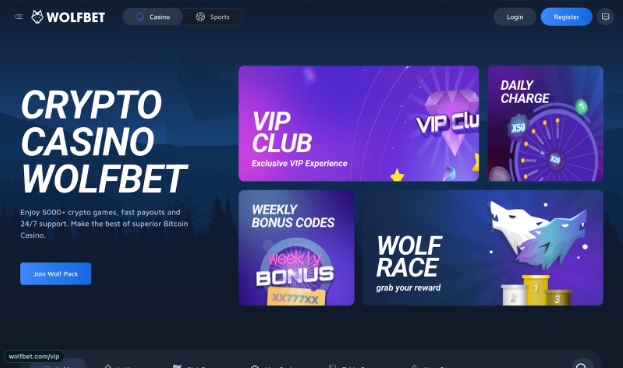 Wolf.bet anonymous casino homepage featuring original dice and crash games